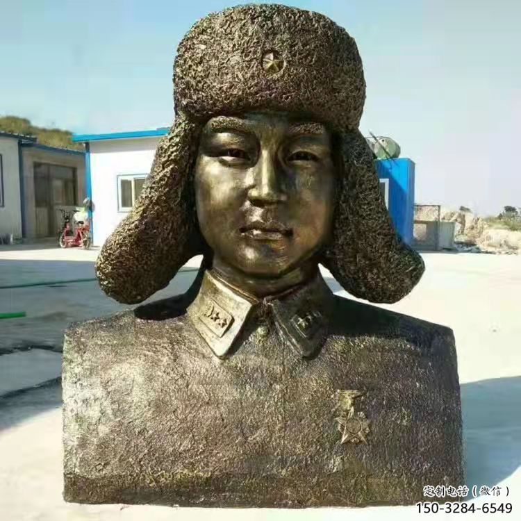 雷鋒人頭像雕塑廠家,仿銅革命人物擺件,公園紀(jì)念主題小品 雷鋒人頭像雕塑廠家,仿銅革命人物擺件,公園紀(jì)念主題小品