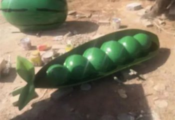 豌豆雕塑廠家,仿真豆莢雕塑,玻璃鋼豌豆豆莢雕塑制作