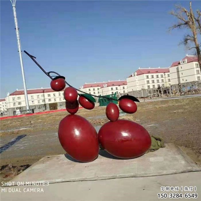 紅棗雕塑廠家,仿真瓜果擺件,廣場園林小品雕塑 紅棗雕塑廠家,仿真瓜果擺件,廣場園林小品雕塑