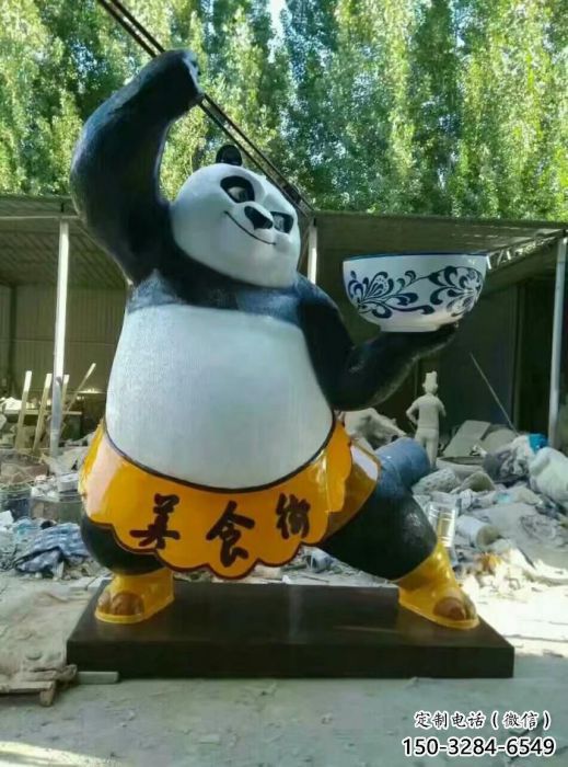 熊貓雕塑廠家，卡通動物擺件，玻璃鋼彩繪熊貓雕塑廠