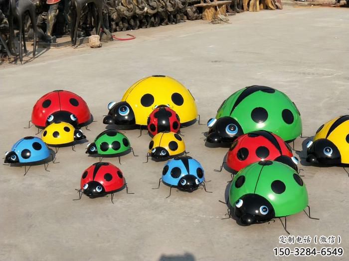 甲殼蟲雕塑廠家,仿真昆蟲擺件,園林玻璃鋼甲殼蟲雕塑小品 甲殼蟲雕塑廠家,仿真昆蟲擺件,園林玻璃鋼甲殼蟲雕塑小品