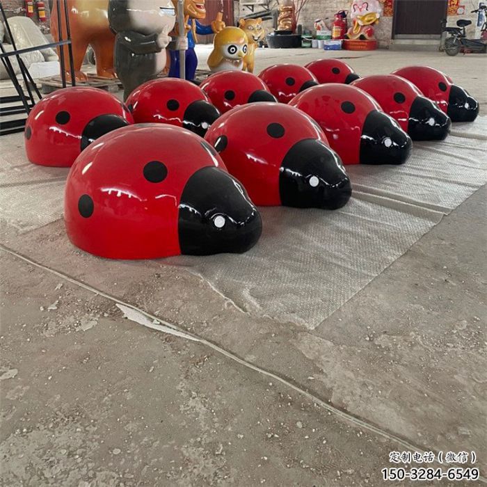 瓢蟲雕塑廠家，彩繪昆蟲小品，仿真玻璃鋼瓢蟲雕塑廠