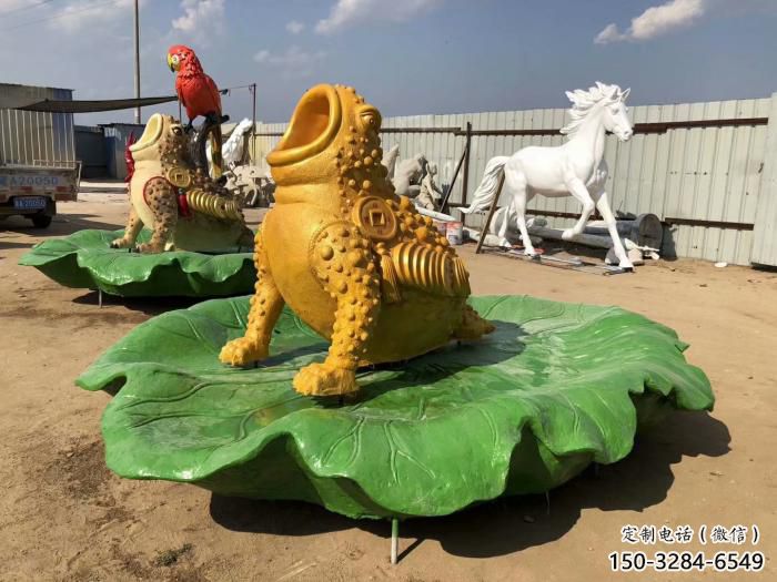 金蟾雕塑廠家,廣場(chǎng)吉祥動(dòng)物小品,仿真彩繪金蟾雕塑 金蟾雕塑廠家,廣場(chǎng)吉祥動(dòng)物小品,仿真彩繪金蟾雕塑