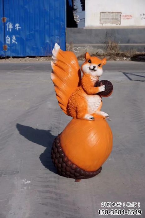 松鼠雕塑廠家,彩繪動物擺件,玻璃鋼仿真松鼠雕塑廠 松鼠雕塑廠家,彩繪動物擺件,玻璃鋼仿真松鼠雕塑廠