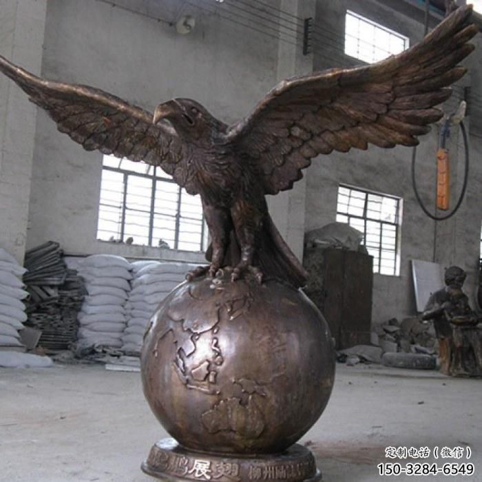 老鷹雕塑廠家,仿銅色動物擺件,商場玻璃鋼老鷹雕塑 老鷹雕塑廠家,仿銅色動物擺件,商場玻璃鋼老鷹雕塑