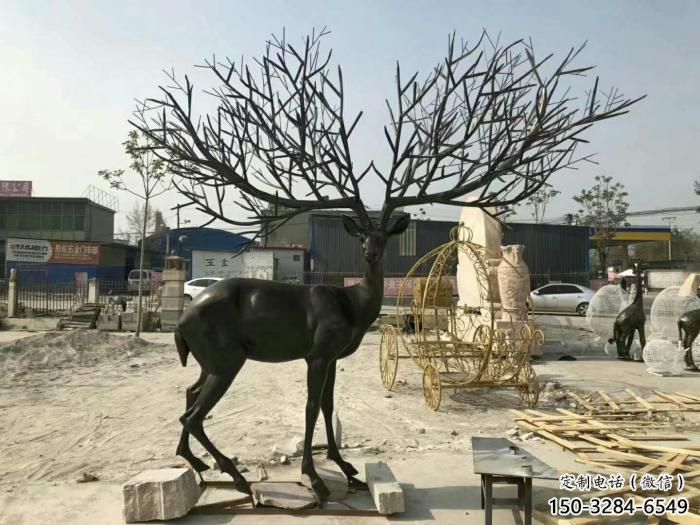 麋鹿雕塑廠家，仿古動(dòng)物擺件，仿銅色玻璃鋼麋鹿雕塑廠