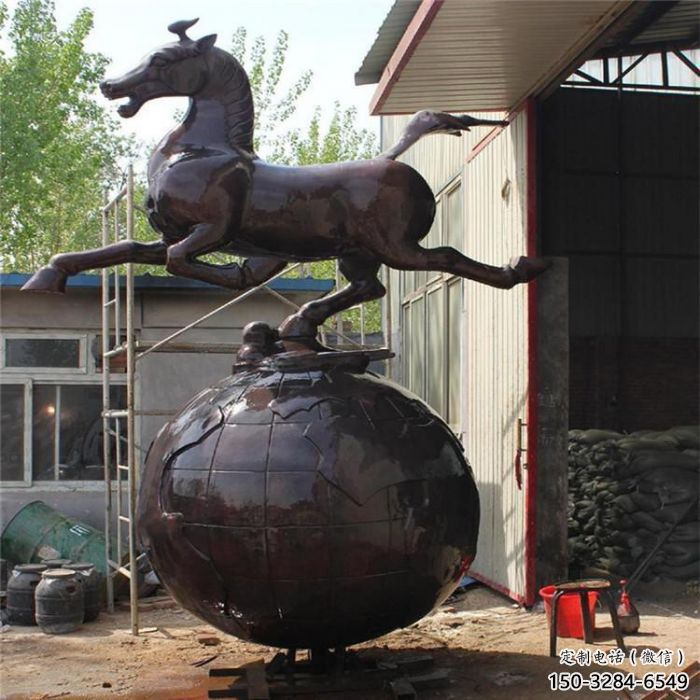 馬踏飛燕雕塑廠家,售樓處動物小品,古銅色仿真動物擺件 馬踏飛燕雕塑廠家,售樓處動物小品,古銅色仿真動物擺件