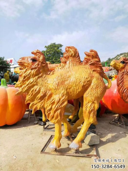 仿真駱駝雕塑廠家 店門口園林雕塑 卡通小品