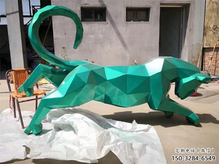 園林豹子雕塑廠家 田間彩繪雕塑 仿真擺件 園林豹子雕塑廠家 田間彩繪雕塑 仿真擺件