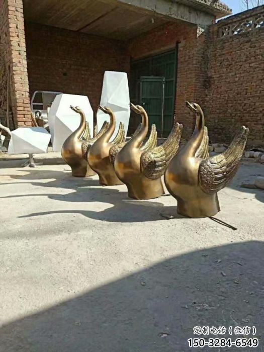 大型天鵝雕塑 門口創(chuàng)意雕塑 售樓處小品 大型天鵝雕塑 門口創(chuàng)意雕塑 售樓處小品