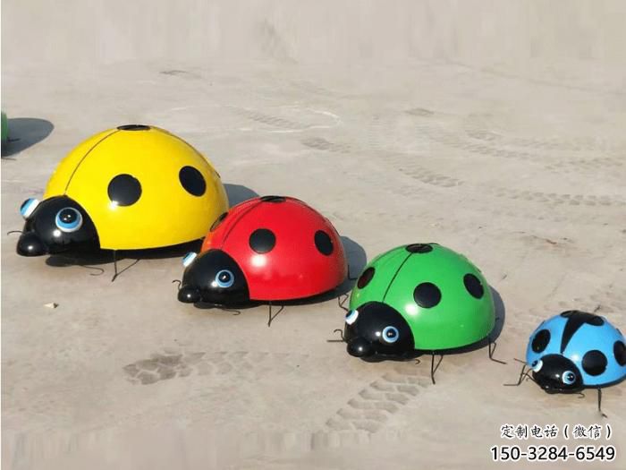 城市甲殼蟲雕塑 風景區彩繪雕塑 抽象擺件 城市甲殼蟲雕塑 風景區彩繪雕塑 抽象擺件