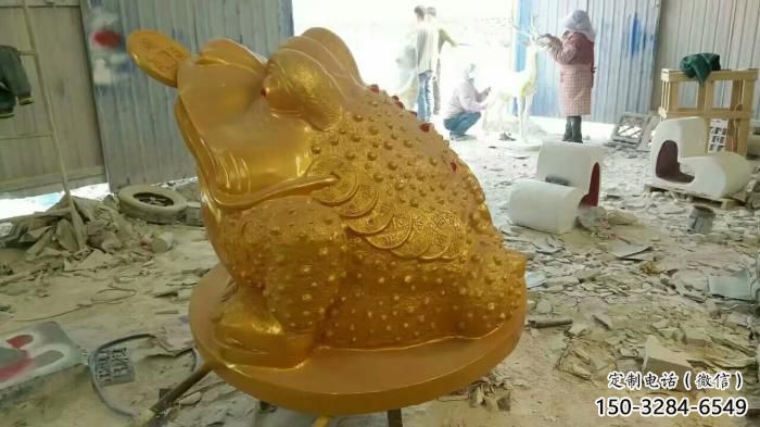 城市金蟾雕塑 風(fēng)景區(qū)彩繪雕塑 抽象擺件 城市金蟾雕塑 風(fēng)景區(qū)彩繪雕塑 抽象擺件