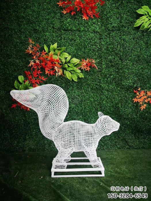 酒店松鼠雕塑 庭院仿真雕塑 彩繪小品 酒店松鼠雕塑 庭院仿真雕塑 彩繪小品