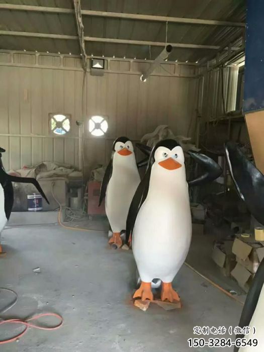 廣場企鵝雕塑 公園仿真雕塑 抽象擺件