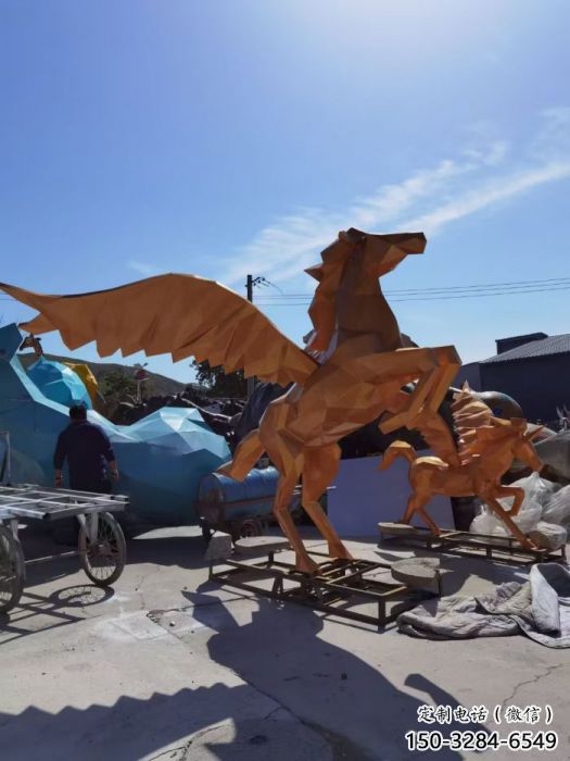 田間飛馬雕塑 彩繪仿真雕塑 園林?jǐn)[件