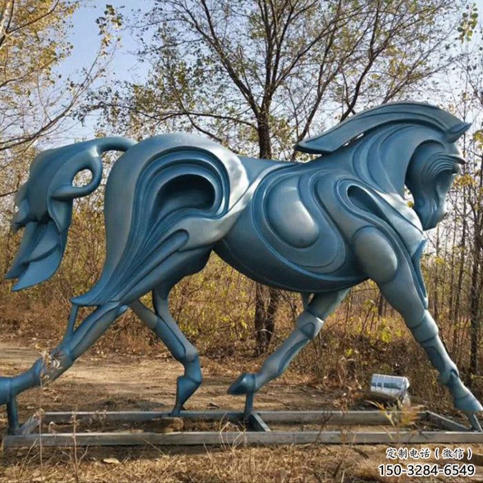 田間駿馬雕塑 彩繪仿真雕塑 園林?jǐn)[件