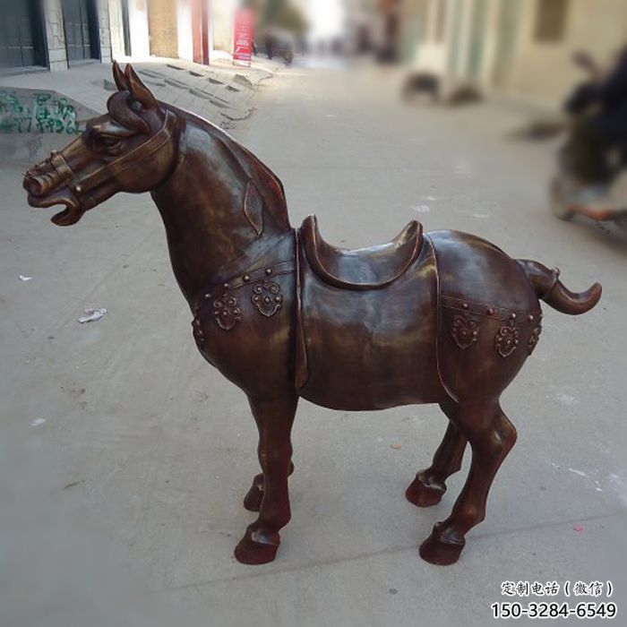 門口馬踏飛燕雕塑 售樓處仿真雕塑 彩繪小品 門口馬踏飛燕雕塑 售樓處仿真雕塑 彩繪小品