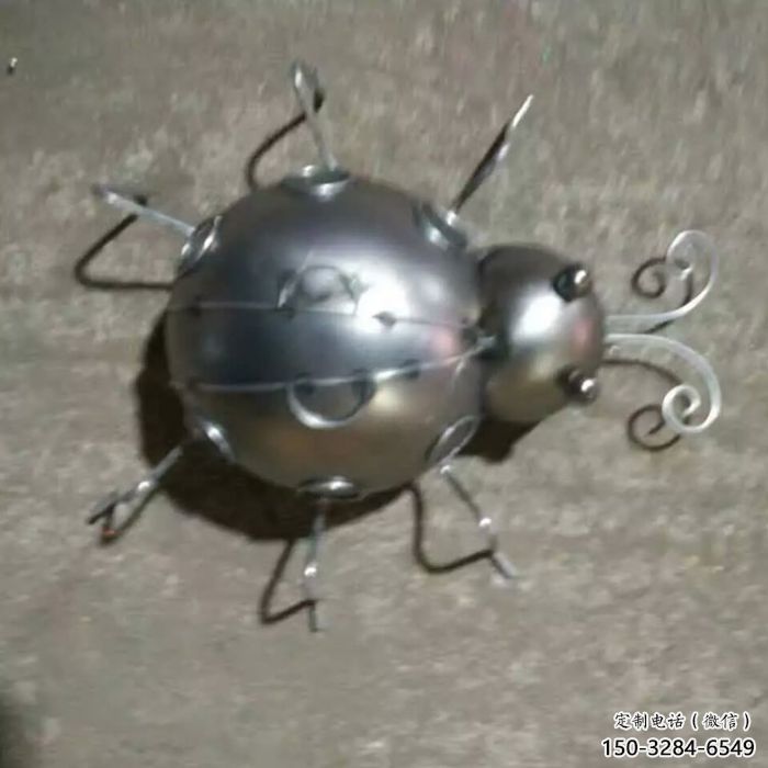 仿古蜘蛛雕塑 庭院彩繪雕塑 田間小品