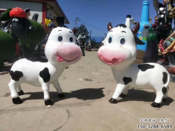 公園小狗雕塑 酒店門口雕塑 彩繪擺件 公園小狗雕塑 酒店門口雕塑 彩繪擺件