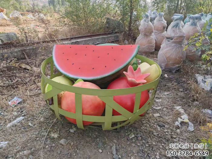 酒店西瓜雕塑 庭院仿真雕塑 彩繪小品 酒店西瓜雕塑 庭院仿真雕塑 彩繪小品