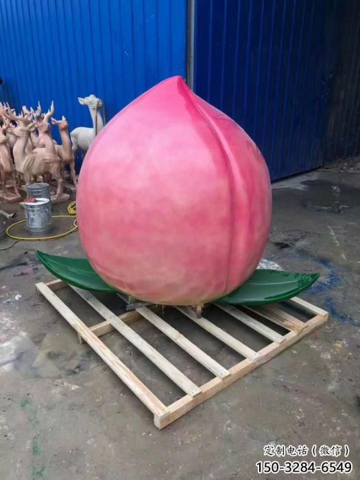 仿真桃子雕塑 酒店公園雕塑 風景區擺件