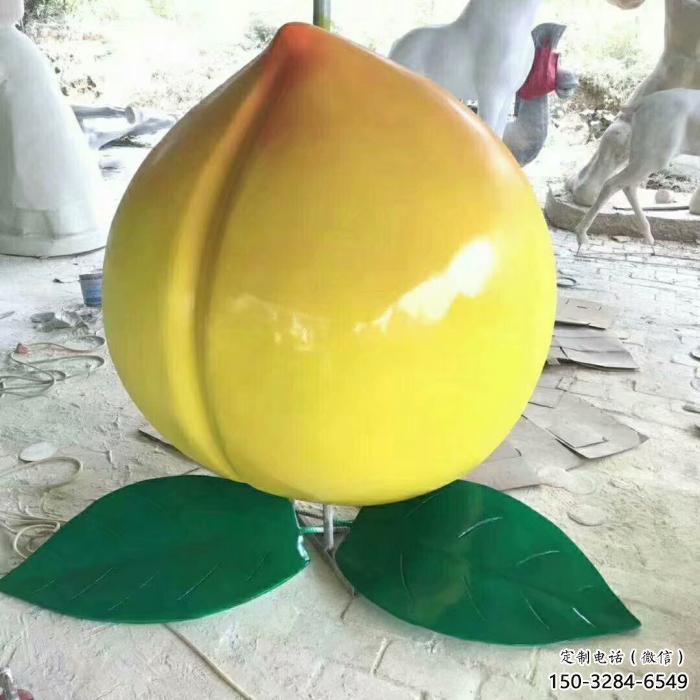 店門口黃桃雕塑 創意景觀雕塑 仿真擺件 店門口黃桃雕塑 創意景觀雕塑 仿真擺件