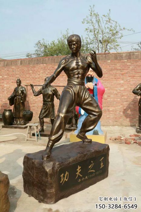 公園李小龍雕塑 酒店門口雕塑 彩繪擺件 公園李小龍雕塑 酒店門口雕塑 彩繪擺件