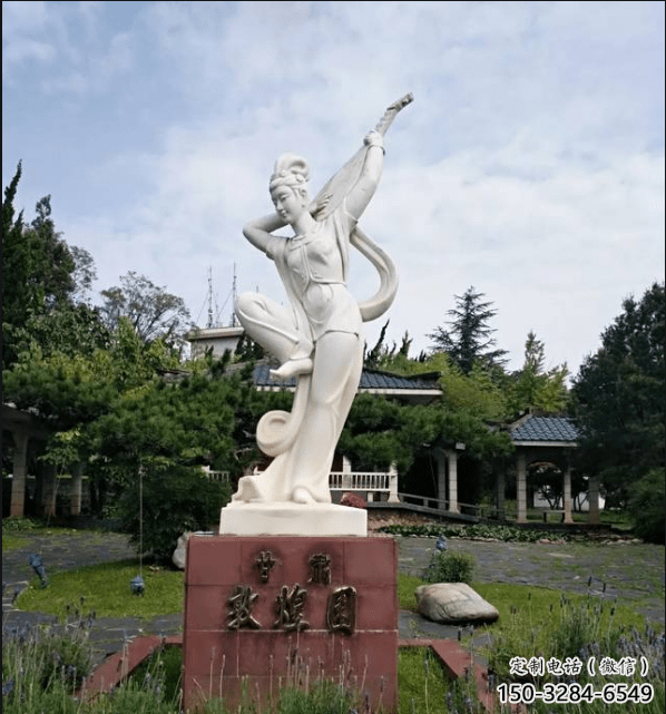 商業(yè)街仕女雕塑 售樓處雕塑 古代擺件 商業(yè)街仕女雕塑 售樓處雕塑 古代擺件