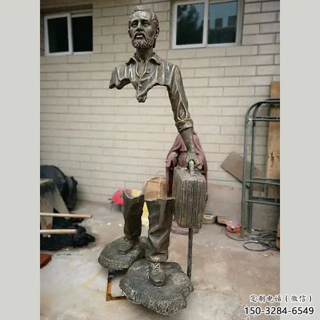 商場旅行者雕塑 空心人雕塑 店門口小品 商場旅行者雕塑 空心人雕塑 店門口小品