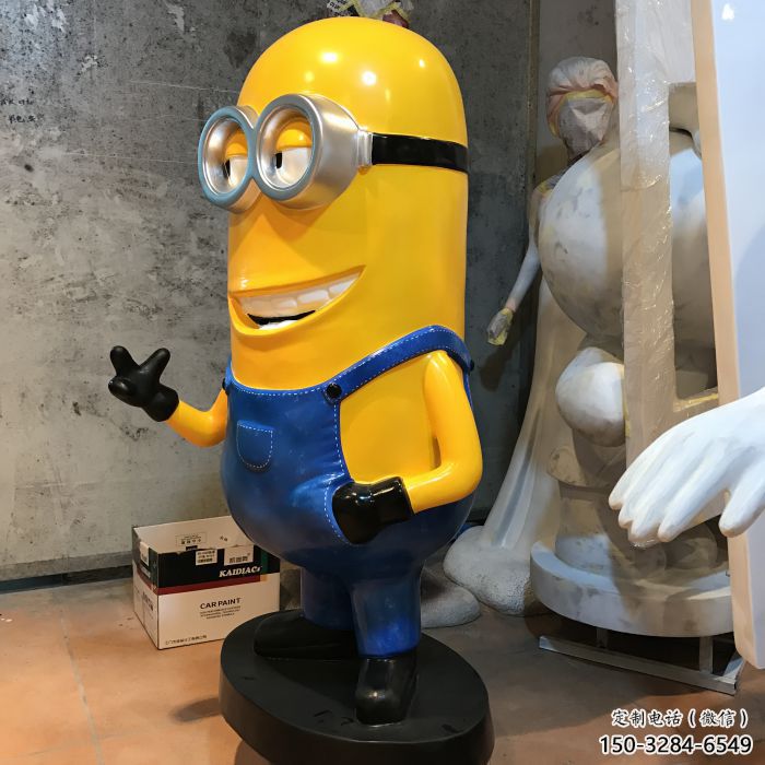 房地產小黃人雕塑制作 現代景觀動漫雕塑 幾何卡通雕塑