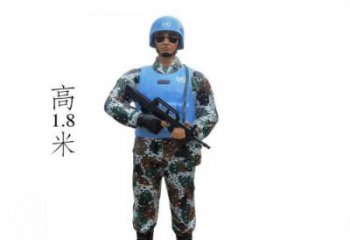 景觀武警雕塑 玻璃鋼警察雕塑 商業街戰士雕塑