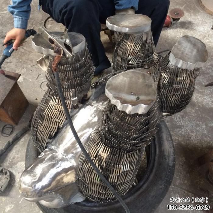 農(nóng)村猩猩雕塑廠家，發(fā)光主題，噴砂工藝