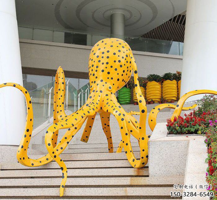 廣場烏賊雕塑，彩繪海洋雕塑，動漫生物