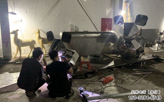 廣場老鼠雕塑，仿真動物雕塑，烤漆制造