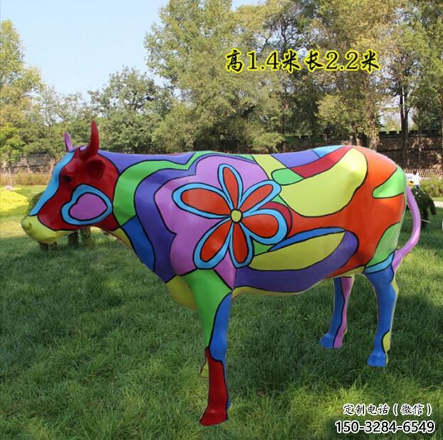 公園彩繪公牛雕塑 庭院仿真雕塑 彩繪小品 公園彩繪公牛雕塑 庭院仿真雕塑 彩繪小品