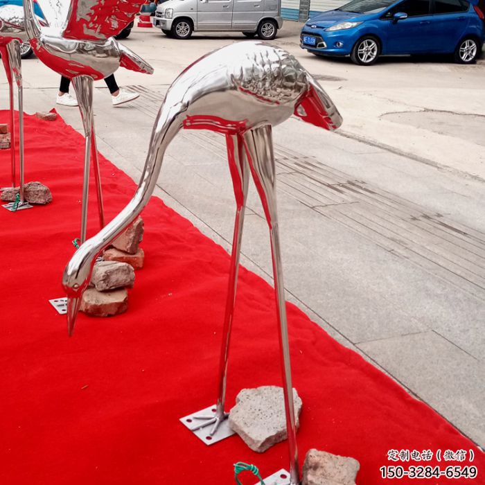 大型白鶴雕塑廠家 門口創(chuàng)意雕塑 售樓處小品