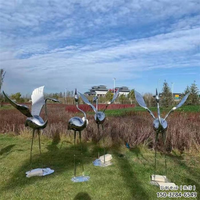 公園白鶴雕塑廠家 酒店門口雕塑 彩繪擺件 公園白鶴雕塑廠家 酒店門口雕塑 彩繪擺件