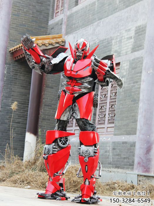 機甲紅蜘蛛。迪諾雕塑