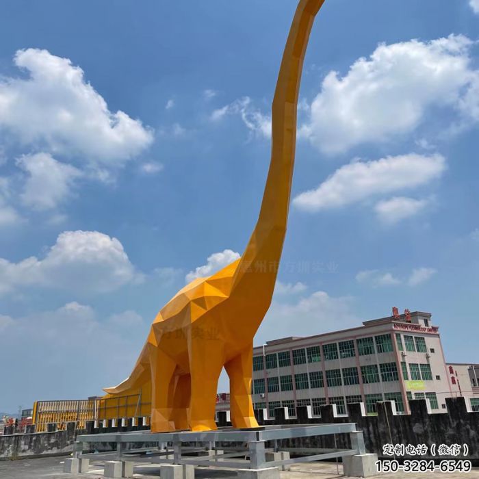 鍛鋼恐龍雕塑選用,小區(qū)擺件,大型烤漆恐龍雕塑公司 鍛鋼恐龍雕塑選用,小區(qū)擺件,大型烤漆恐龍雕塑公司