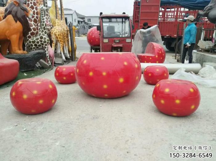 彩繪仿真玻璃鋼草莓坐凳雕塑 彩繪仿真玻璃鋼草莓坐凳雕塑