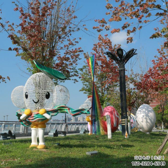 滁州戶外鏤空卡通雕塑供應(yīng),花園小品,鐵藝卡通雕塑展品 滁州戶外鏤空卡通雕塑供應(yīng),花園小品,鐵藝卡通雕塑展品