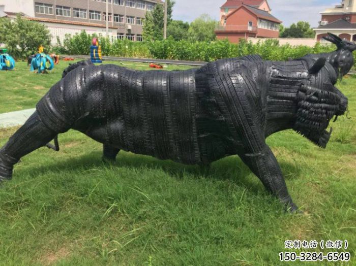 甘南輪胎牛雕塑承接,鍛造工藝,仿銅輪胎牛雕塑訂做 甘南輪胎牛雕塑承接,鍛造工藝,仿銅輪胎牛雕塑訂做
