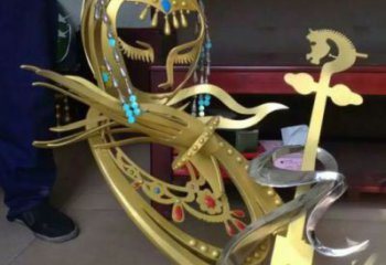 新鄉公園臉譜雕塑