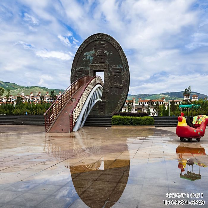 拉薩市步行街古幣雕塑 拉薩市步行街古幣雕塑